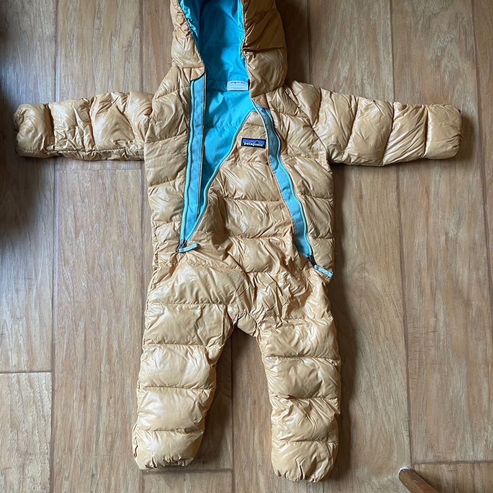 Patagonia Infant Hi-Loft Down Sweater Bunting 6-12M